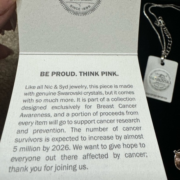 Necklace & earring set from Nic & Syd jewelry - Picture 3 of 4